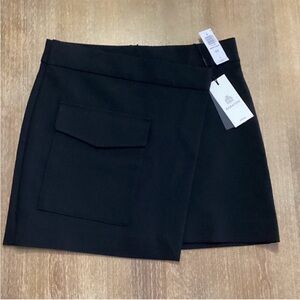 BLACK NWT Aritzia Minimalist Mini Skirt